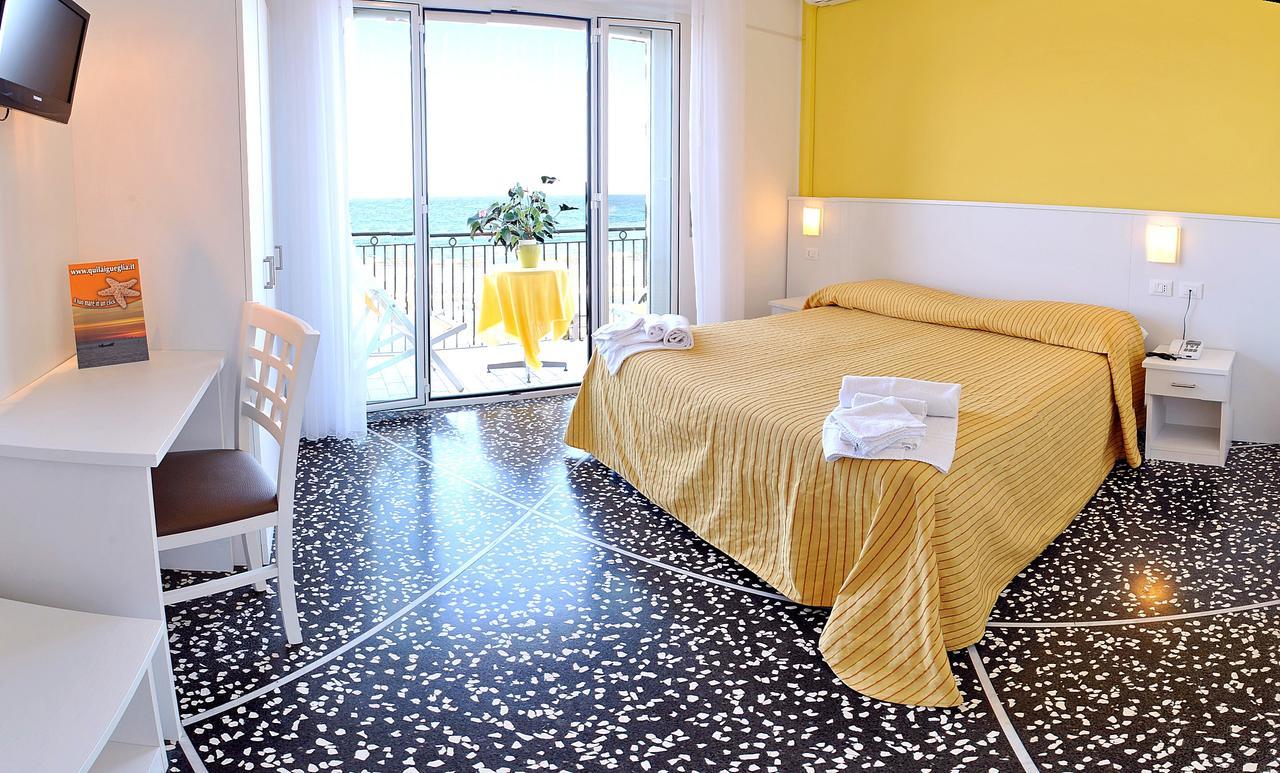 Hotel Bristol Laigueglia Exterior foto